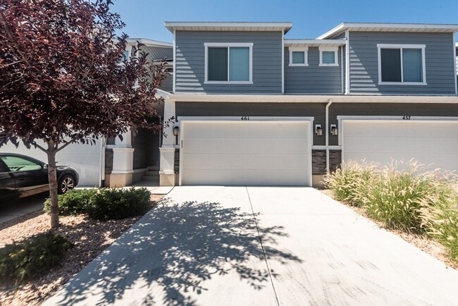 461 S Day Dream Ln