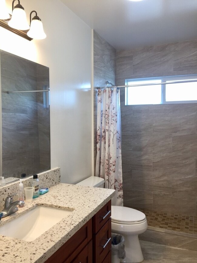 Photo - Aiea: 2 Bed, 1 Bath, 1 Parking, Duplex Unit