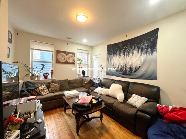 Photo - 16 Copenger St Unit 2