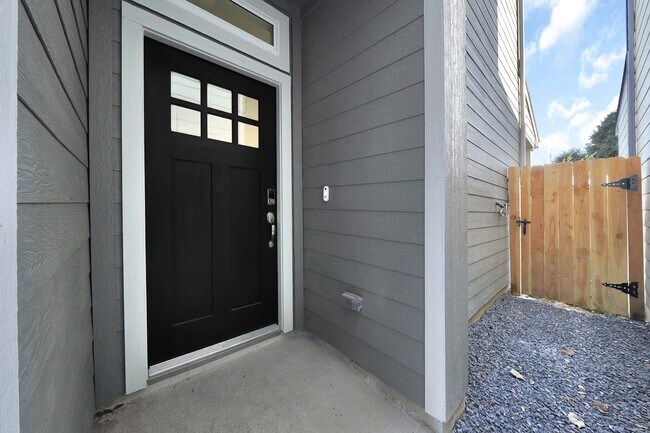 Photo - 17125 White Acer Wy