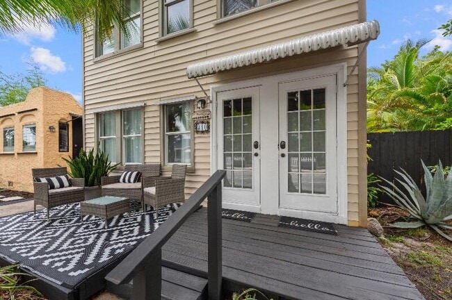 Photo - 310 S L St Townhome
