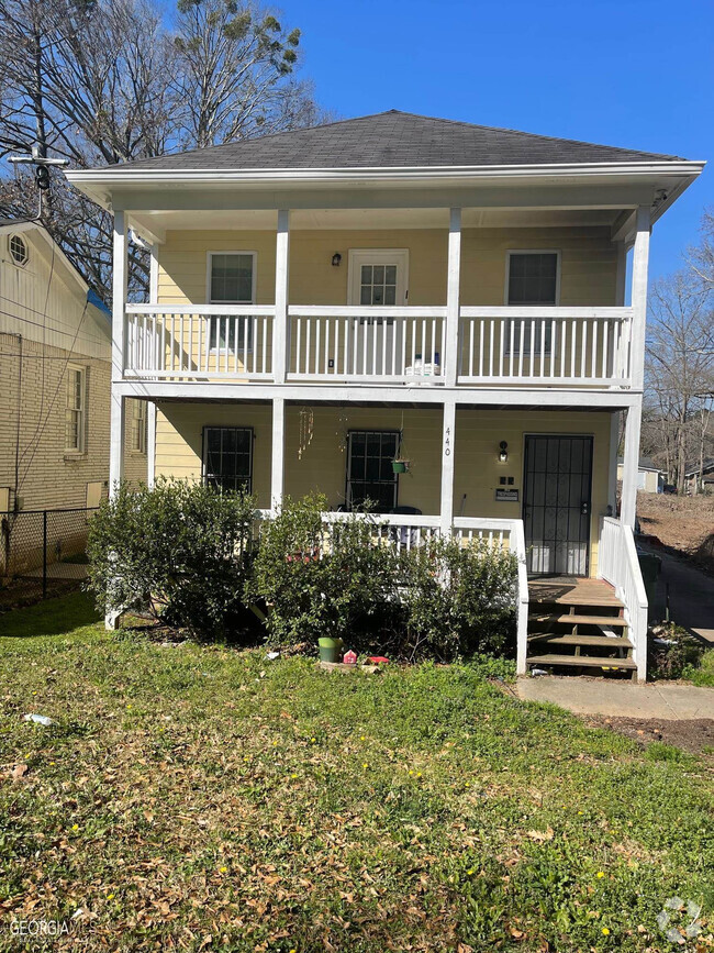 Building Photo - 440 Woodlawn Ave NW Rental