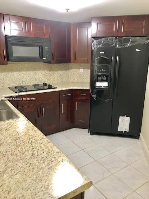 Photo - 9415 Fontainebleau Blvd Unidad 111