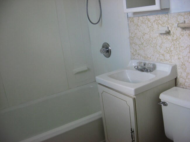 Photo - 33 Lincoln Ave