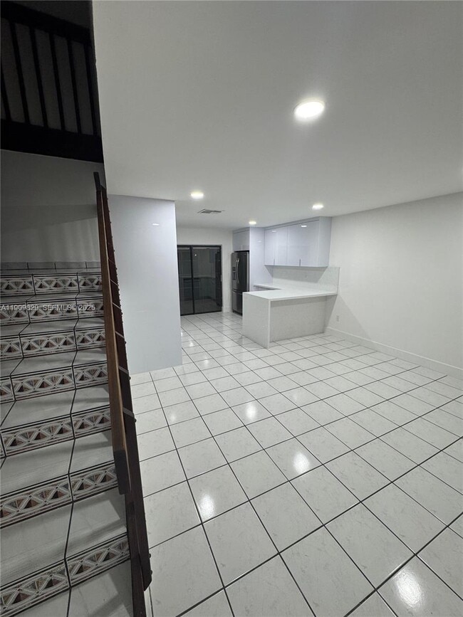 Photo - 9510 Southwest 151 Court