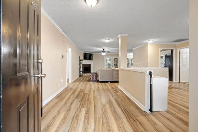 Photo - 5224 Miranda Dr