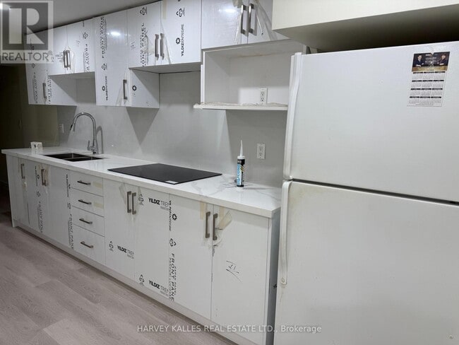 Photo - 116 Enchanted Hills Crescent