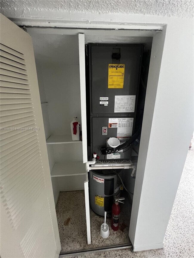Photo - 619 SW 11th Ave Unit 2