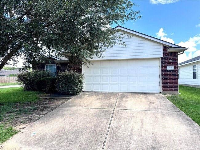 Building Photo - 19650 River Pointe Ln Rental