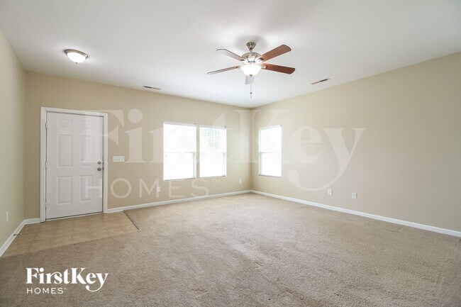 Photo - 383 Inlet Pl Dr