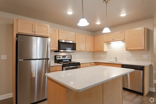 2BR, 2BA - Lake Breeze Estates