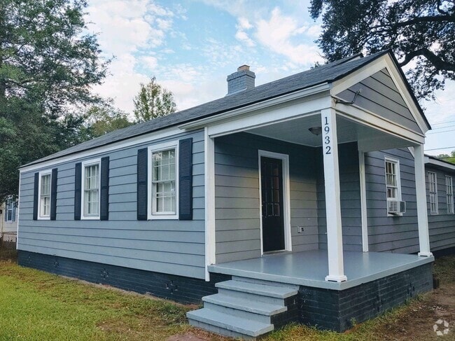 Building Photo - 1932 Unit A Rental
