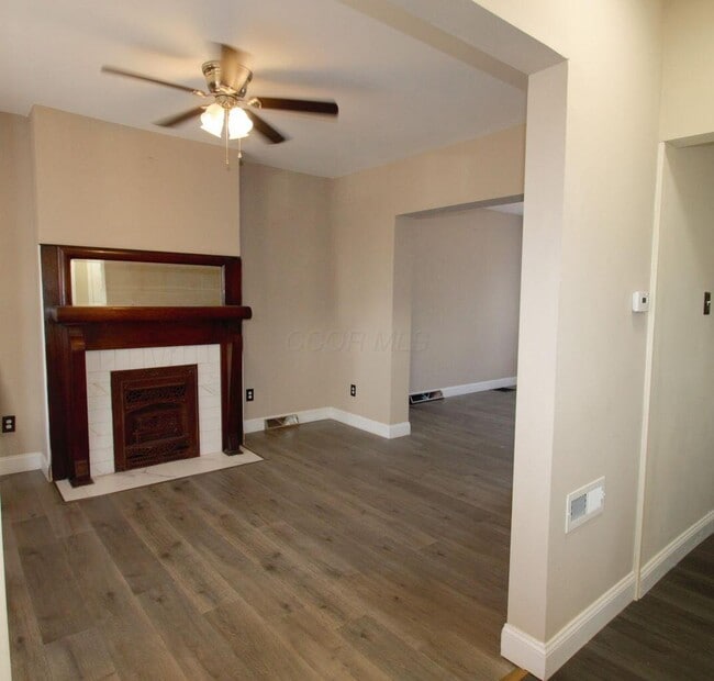 Photo - 1170 Walters St