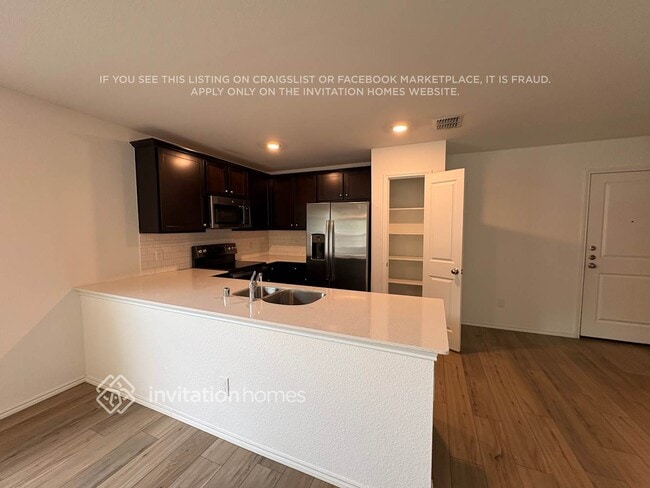 Photo - 1304 Haymarket Rd