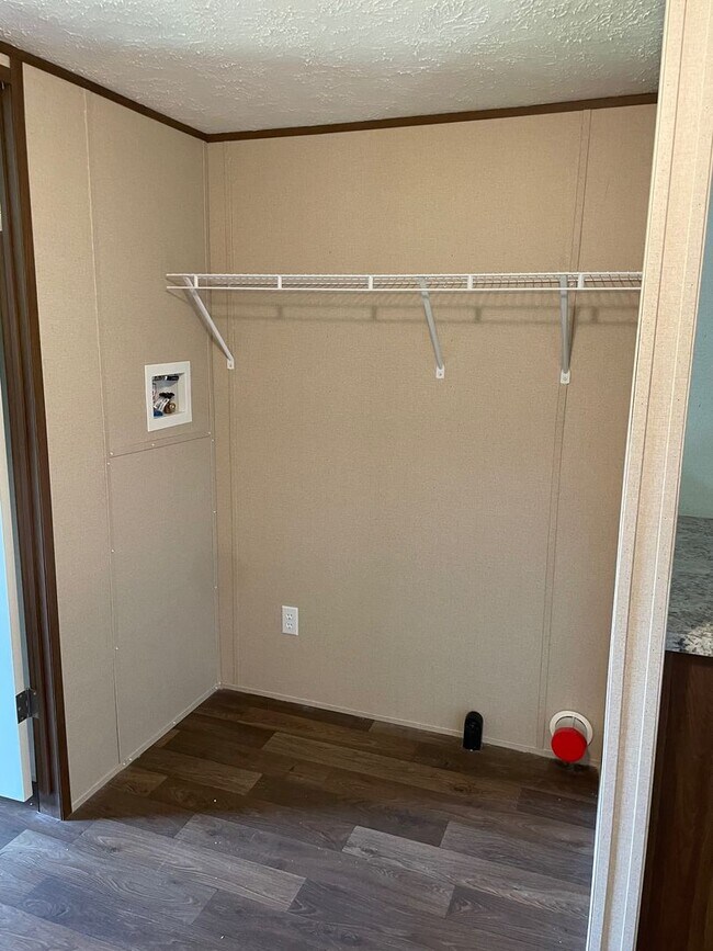 BRAND NEW 3 BED, 2 BATH MOBILE HOME IN DENTON House Rental in Denton