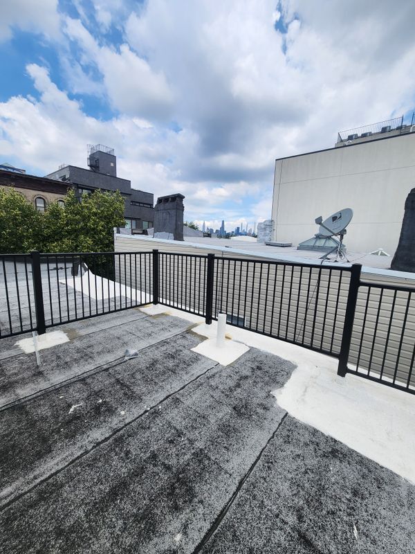 Photo - 14 Hausman St