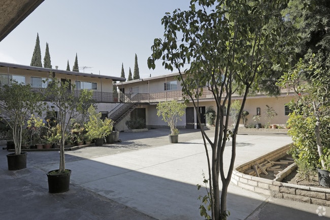 Photo - 3030 E Artesia Blvd