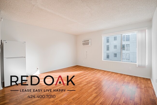 Building Photo - 500 S Hobart Blvd Unit 305