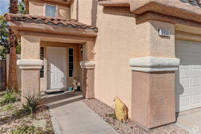 Building Photo - 9808 Via Delores Ave Rental