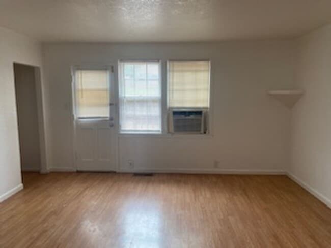 Photo - 15 Werden St