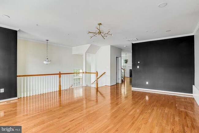 Photo - 23210 Roberts Tavern Dr