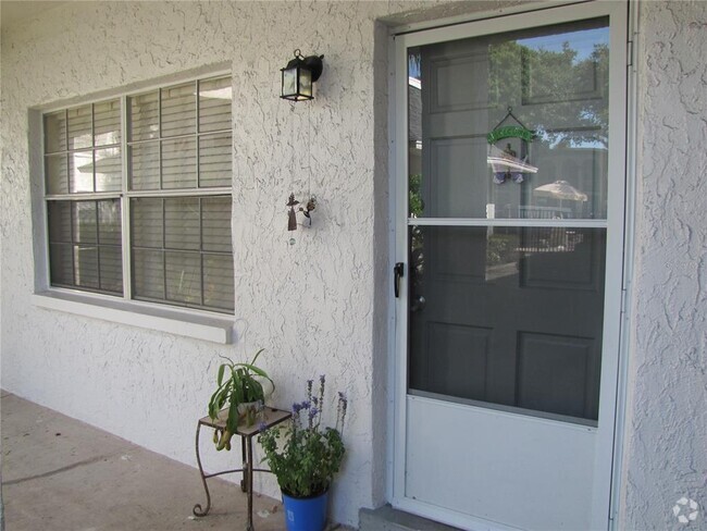 Building Photo - 4325 Aegean Dr Unit 116B Rental