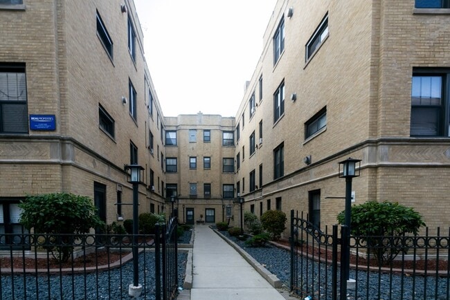 Photo - 2854 N Orchard St Unit J00P