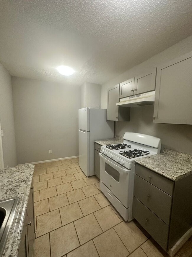 Building Photo - 3722/3728 Ogg Ave Brunswick Unit 3722 Ogg Ave Brunswick