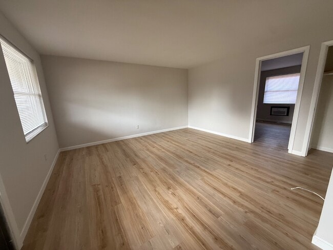 Photo - 333 W Jefferson St