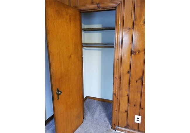 Photo - 960 Ludlow Ave Unidad 960-04