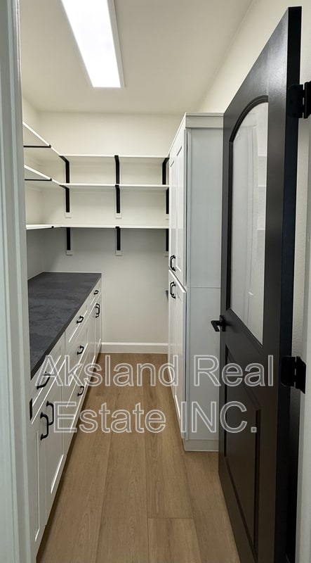 Photo - 4701 Elm St