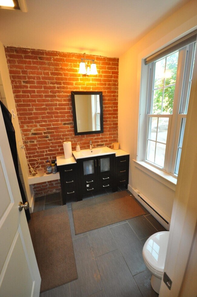 Photo - 26 Sussex St