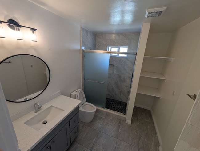 Photo - 1621 S Almansor St