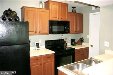 Photo - 12165 Penderview Terrace Unit 1035