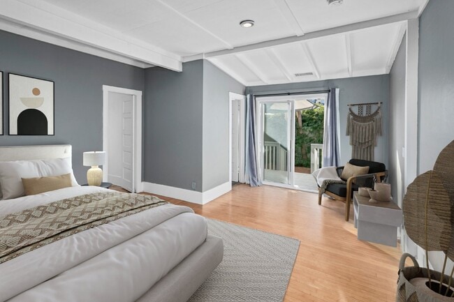 Photo - Charming 2-Bedroom 2 bath home with Modern Comforts in San Diego's Historic Mission Hills!