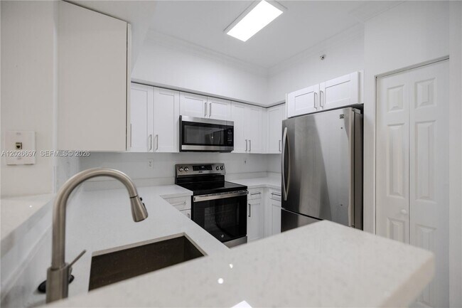 Photo - 11730 SW 2nd St Unit 12103