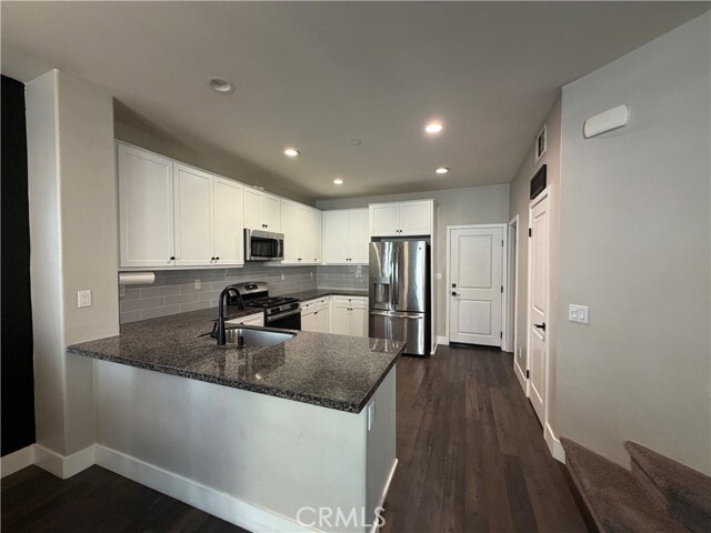 5344 N Alumni Ln