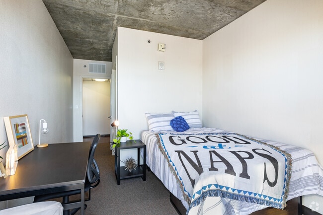 Telluride - Bedroom Two - Vista