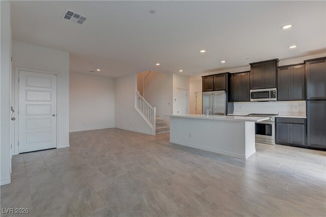 Photo - 600 N Carriage Hill Dr