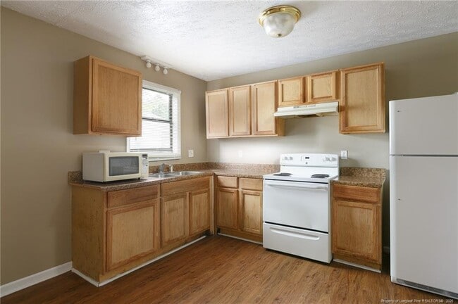 Building Photo - 1424 Tangora Ln