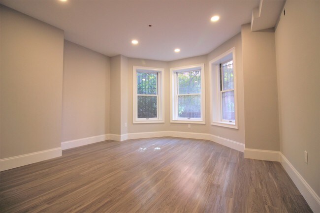 Photo - 383 Commonwealth Avenue Unit 2