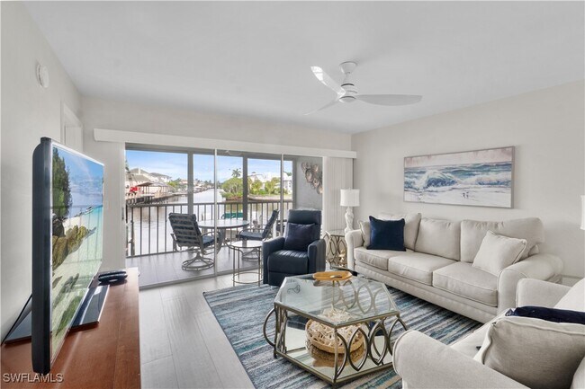 Building Photo - 10686 Gulf Shore Dr Unit A105