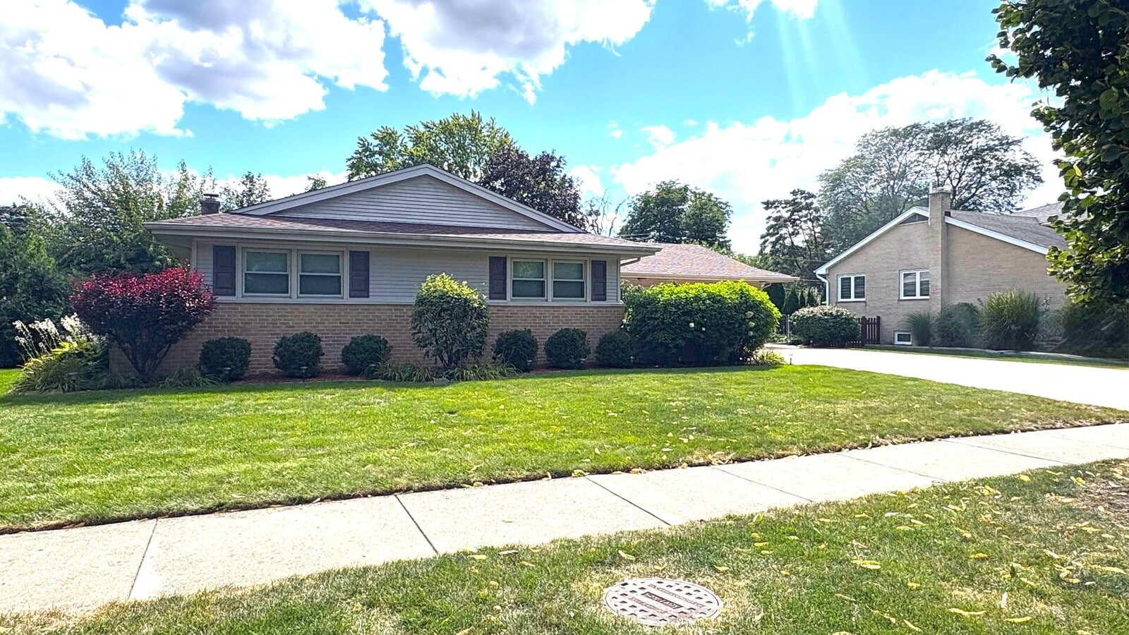 Photo - 933 Garden Ln House