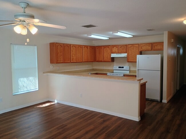 Photo - 7408 Mead Dr Unit 7408 Mead dr