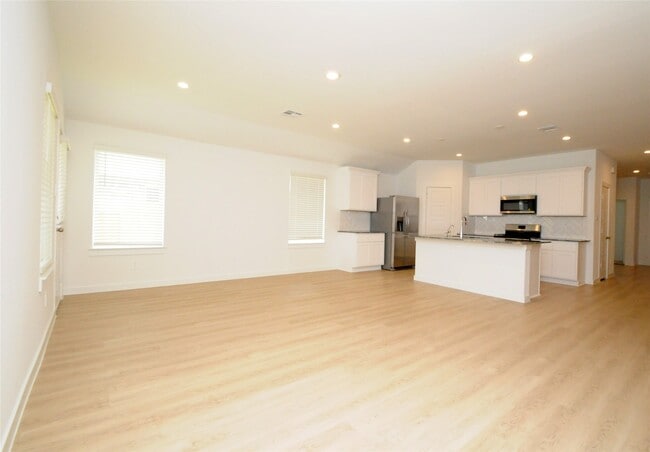 Photo - 1410 Island Grove Dr