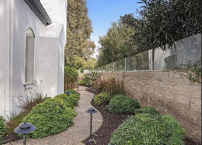 Photo - 14710 Via del Canon