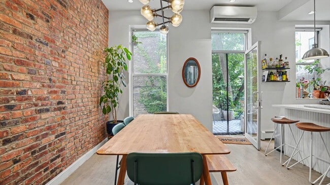 Photo - 147 Stuyvesant Ave
