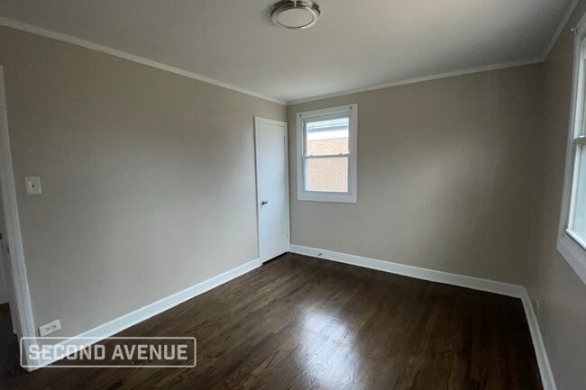 Photo - 10036 S Paxton Ave