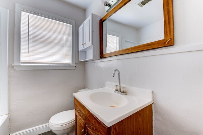 Photo - 1209 Cabell St