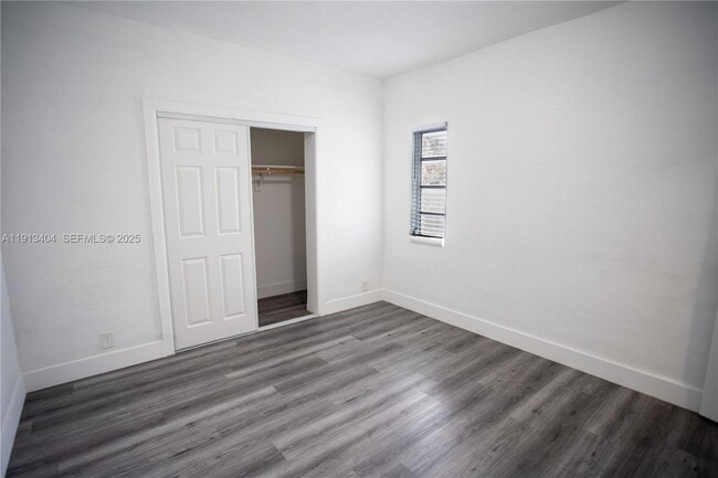 Photo - 1176 NW 48th St